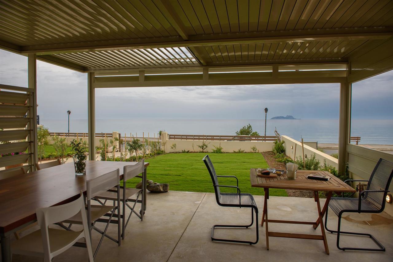 Rodia Beach Suites Kokkinos Pyrgos Eksteriør billede