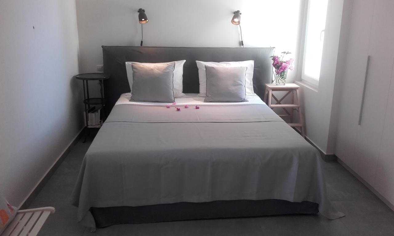 Rodia Beach Suites Kokkinos Pyrgos Eksteriør billede