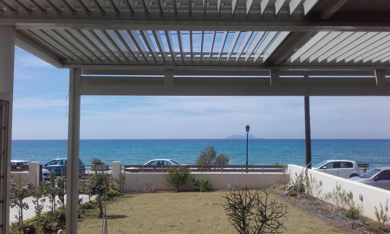 Rodia Beach Suites Kokkinos Pyrgos Eksteriør billede