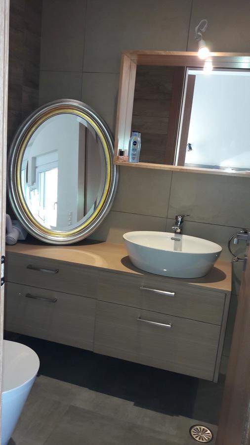 Rodia Beach Suites Kokkinos Pyrgos Eksteriør billede