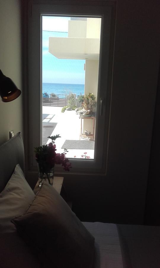 Rodia Beach Suites Kokkinos Pyrgos Eksteriør billede